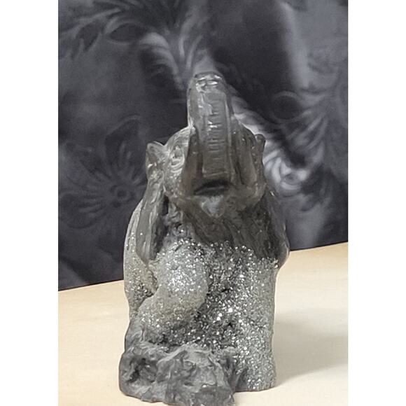 Black Resin Elephant with Glittered Body. Animal Collectable. - Picture 9 of 14
